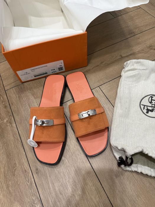 Шлепанцы Hermes новые