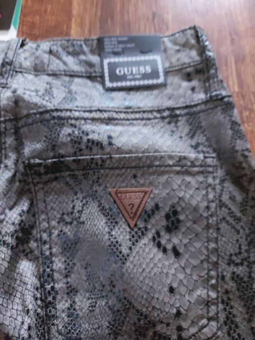 Blugi cu talie înaltă Guess , noi, XS
