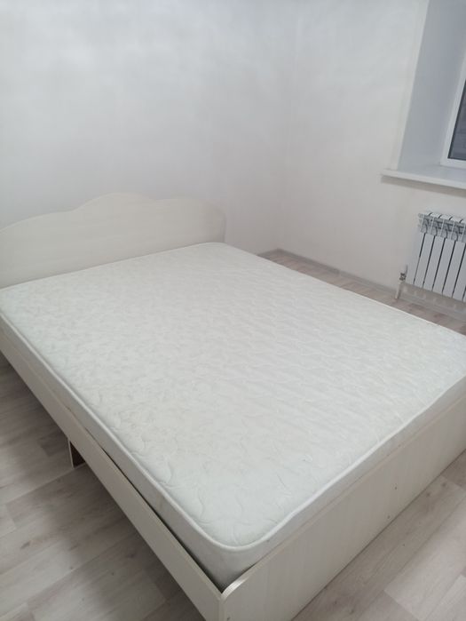 Продам бу матрас хорошее состояние