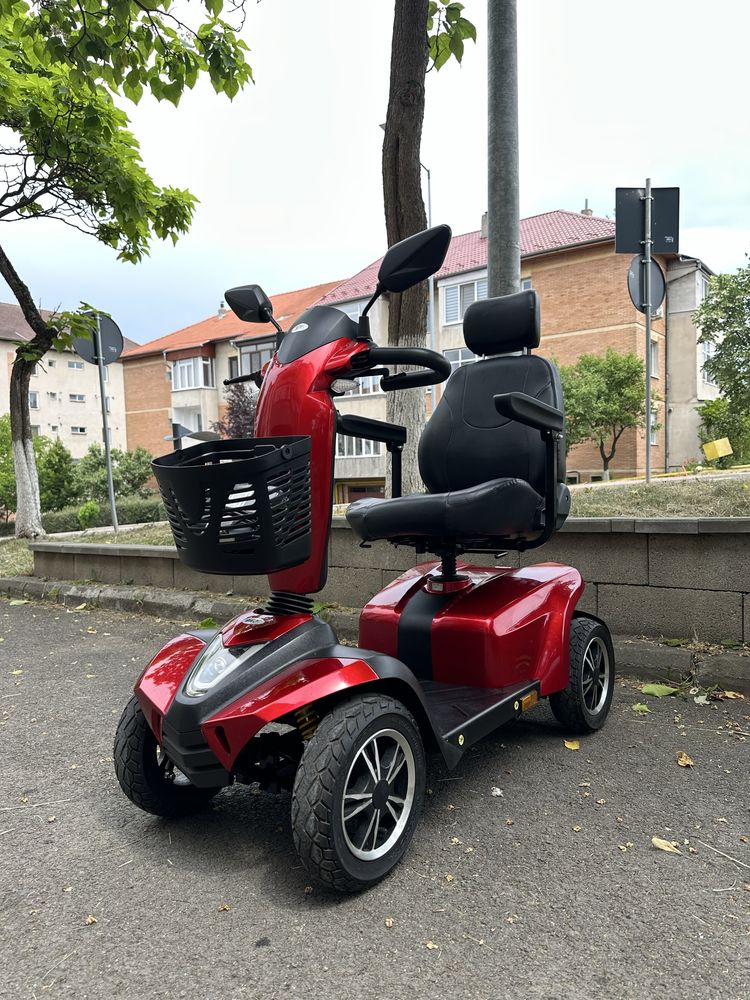 Scuter Drive Blaze ST5D pentru persoane cu dizabilitati/varstnici