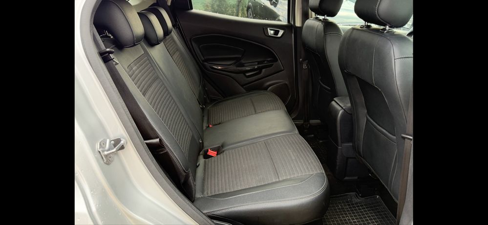 FORD ECO SPORT=12 2019=1.0=125CP=E6=Automat=70000KM=Camera=Clima=Impec