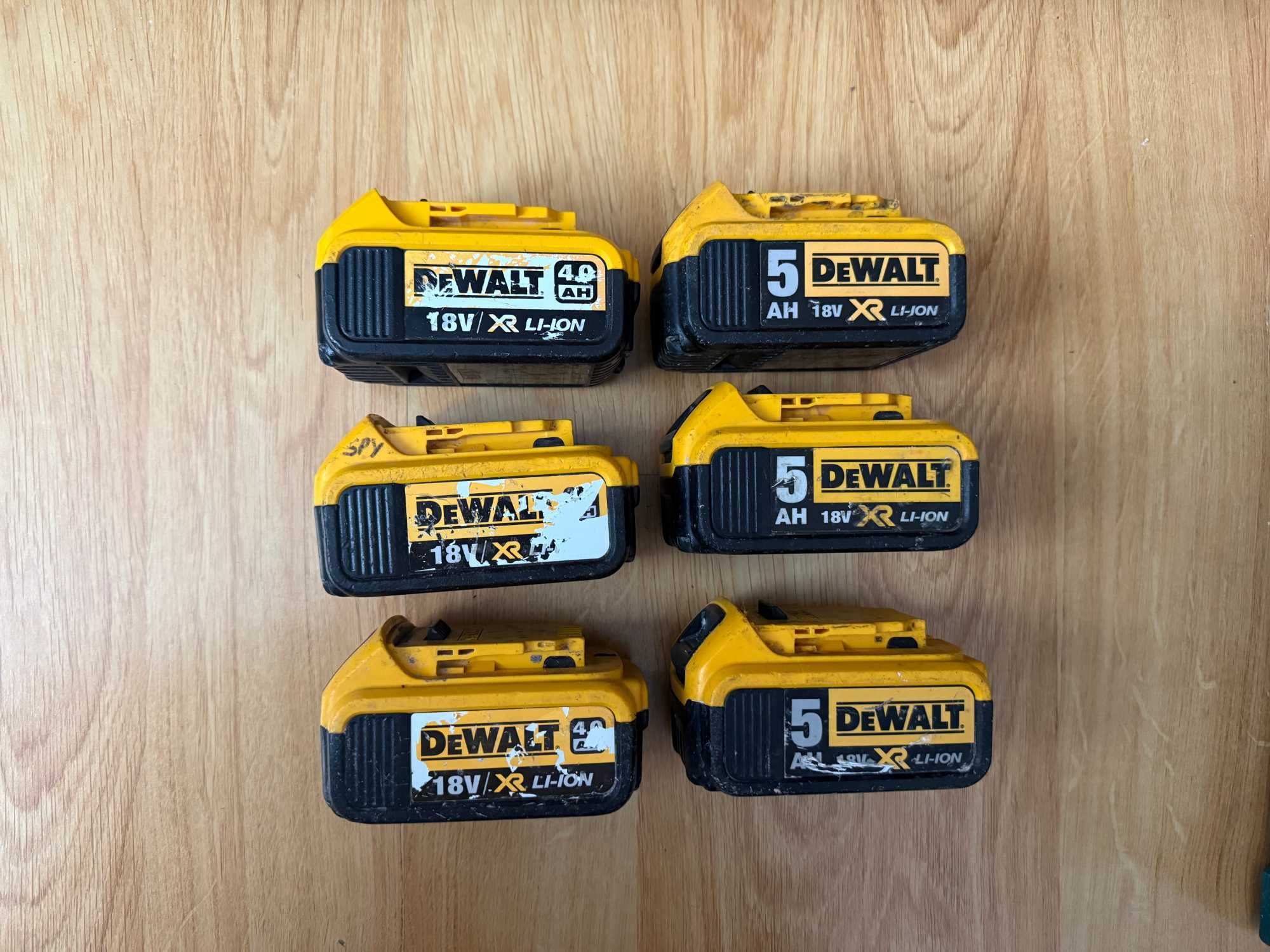 Батерии Dewalt 4-5 Ah