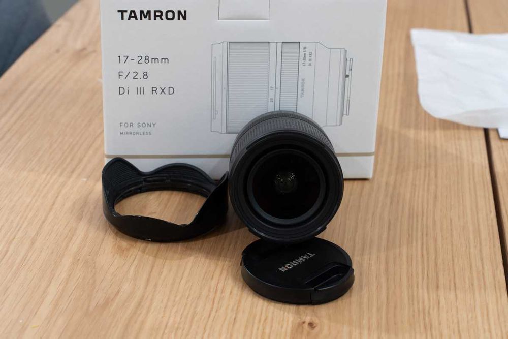 Tamron 17-28mm f/2.8 Di III RXD за Sony E (FE)