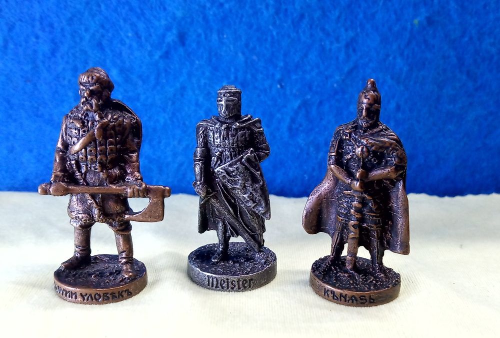 Солдаты коллекционные, металлические, 5серии.