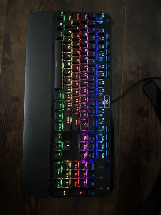 Tastatura mecanica RedDragon Indrah