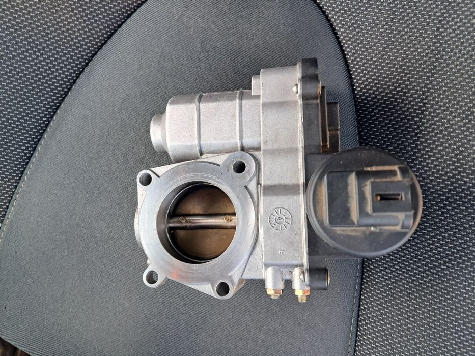 Дроселова клапа за Nissan Micra K12