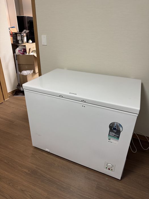 Продам морозильник