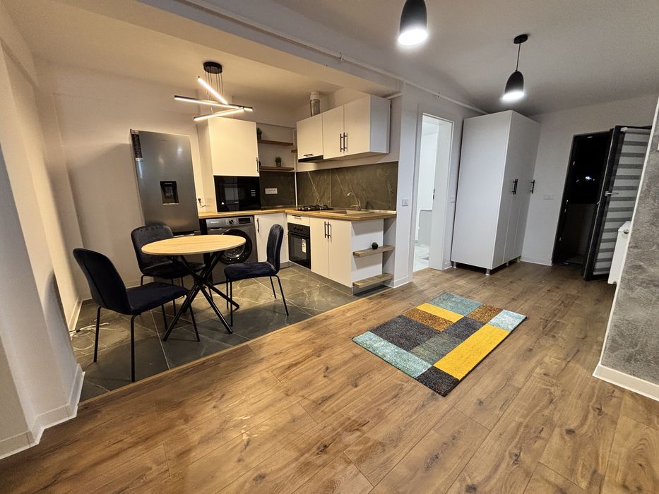 Inchiriez apartament nou in regim hotelier in Craiova