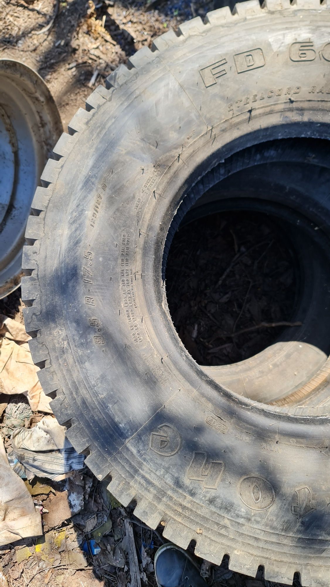 Тежкотоварни гуми  FIRESTONE FD 600  9.5R17.5