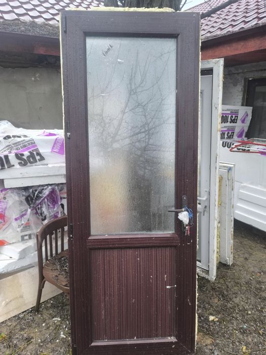 Ușă termopan interior exterior