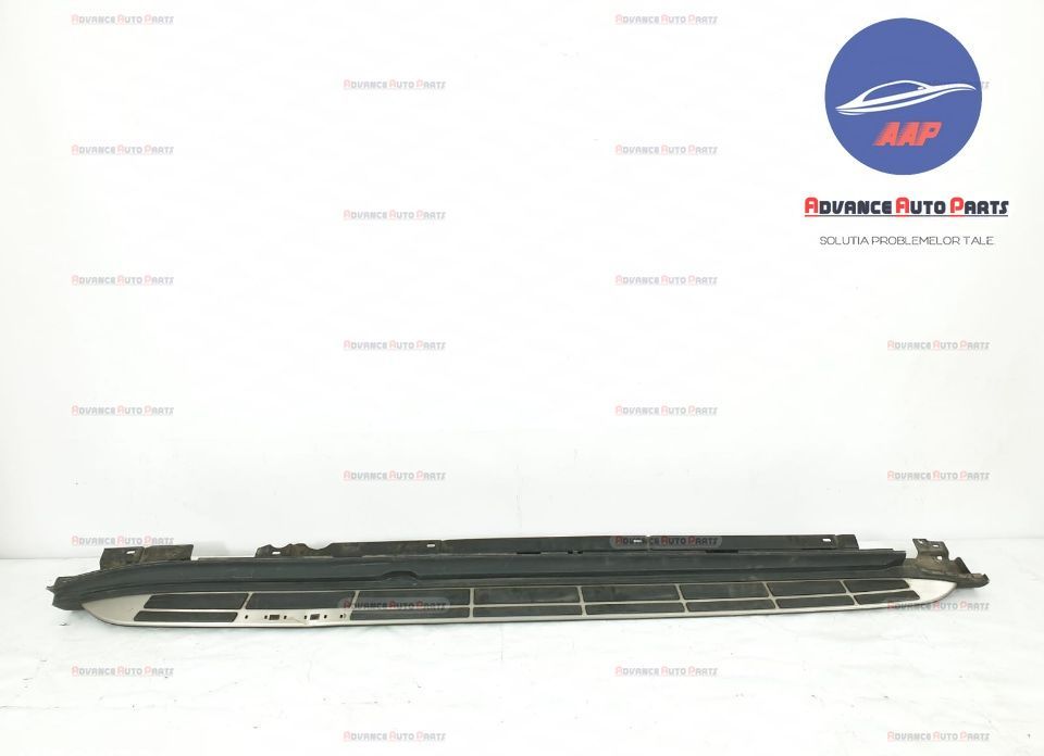 Порше Макан / Porsche Macan Оригинална странична stealth лайстна в доб