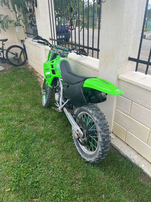 Vând Kawasaki KX 125 2 timpi