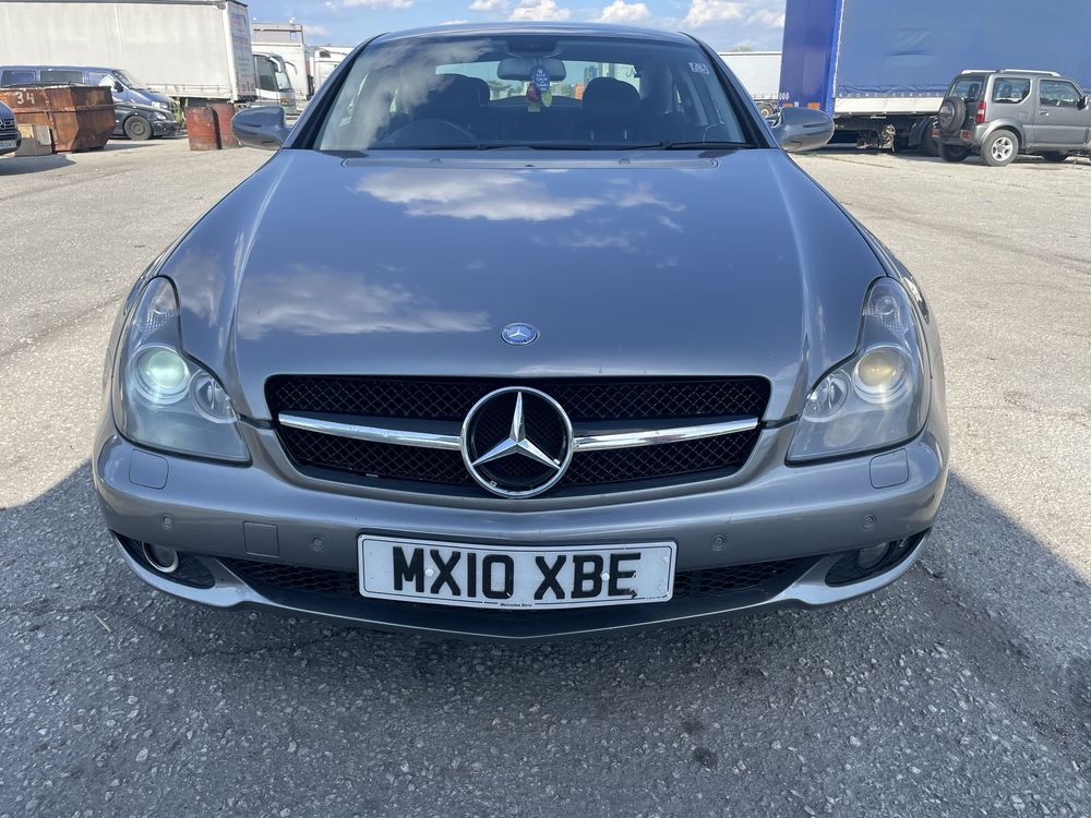 CLS w219 Фар ксенон Ляв за Мерцедес Фейстлифт