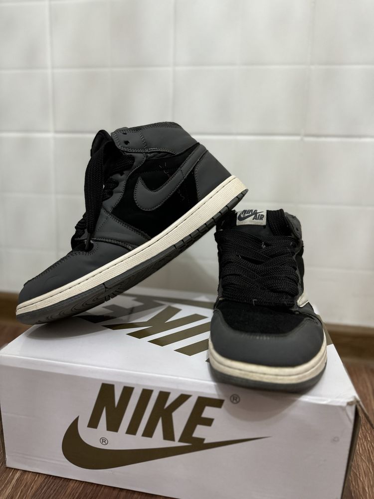 Кроссовки Air Jordan 1 Retro High OG “Shadow 2.0” от Nike.