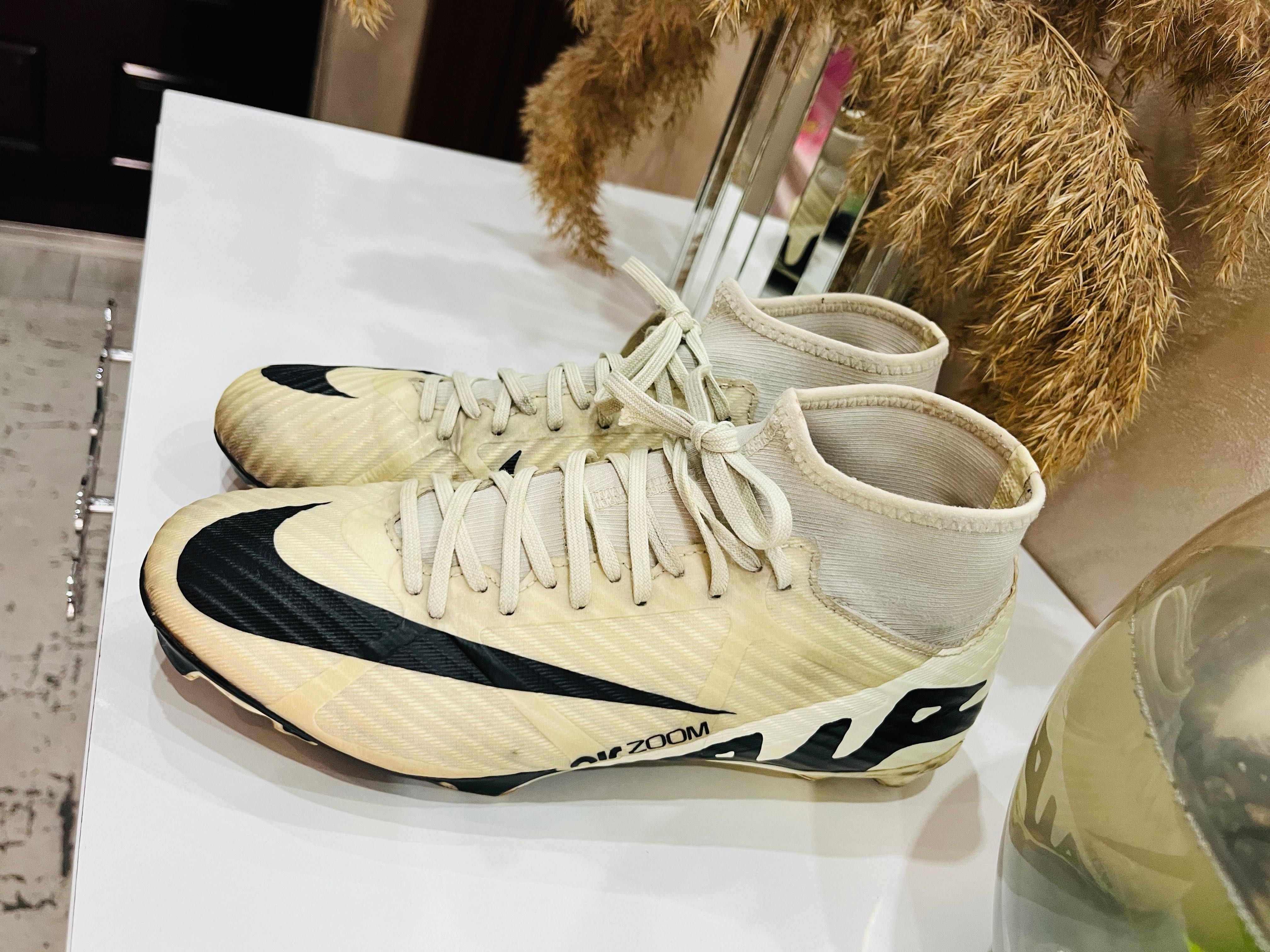 Бутонки оригинални Nike