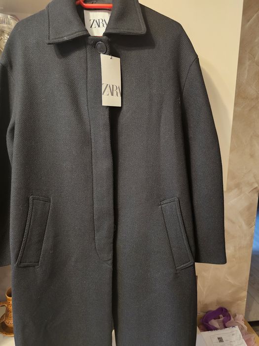 Palton nou cu etichetă  Zara masura s