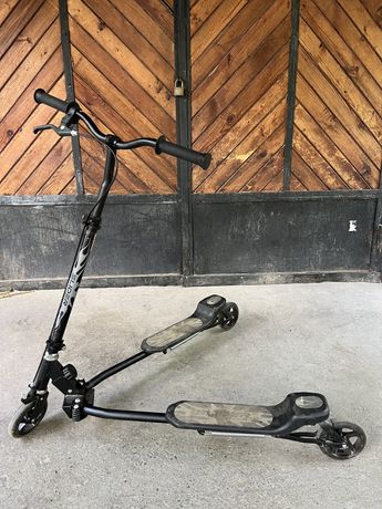 Дрифт Тротинетка (Триколка)/Drift scooter(tricycle)