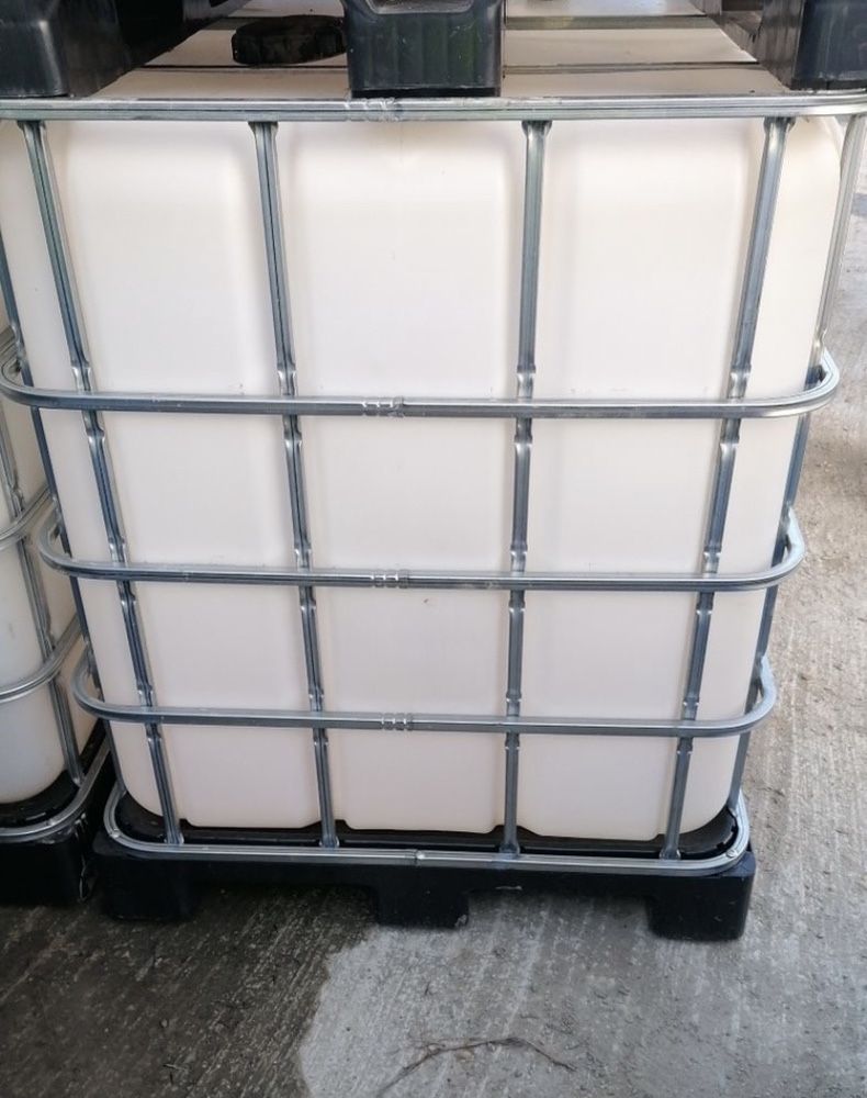 Decantor apa  container  fose transport lichide bazin cub ibc 1000 l