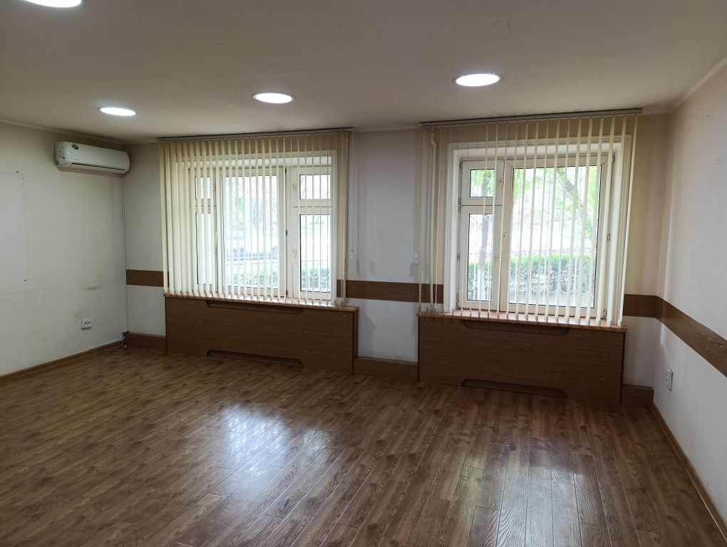 Метро Буюк Ипак Йули, офис, 104м2