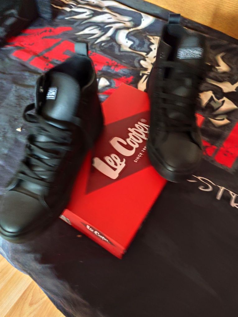 Кецове Lee Cooper