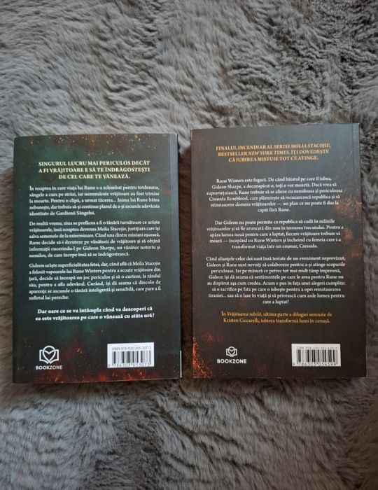 Seria Molia Stacojie