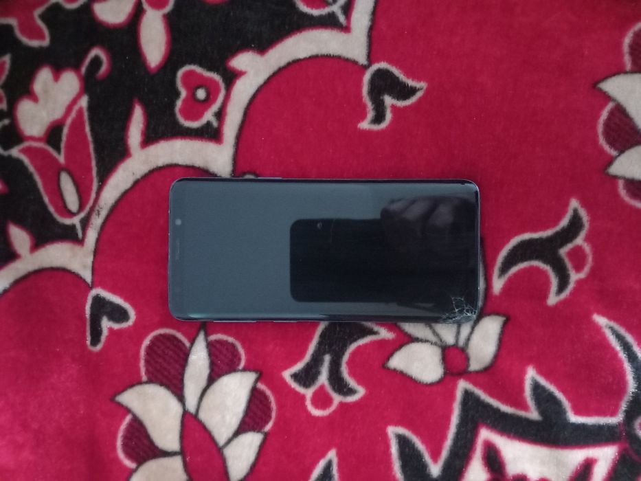 Samsung s9  schimbat .