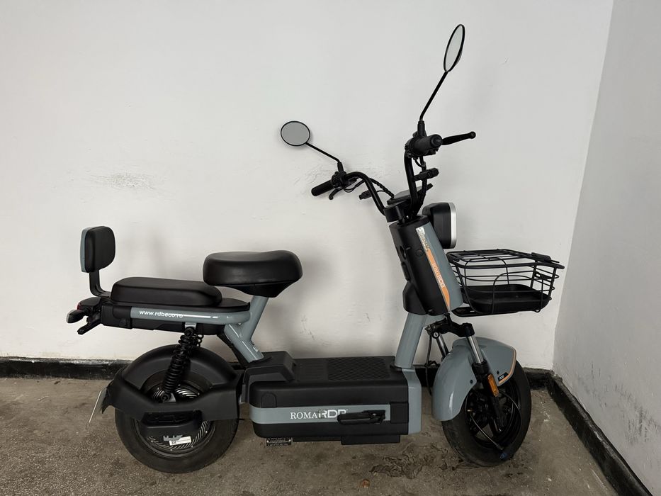 Scuter Electric RBD Roma, 600W