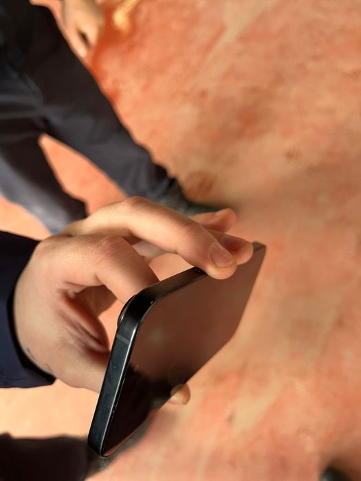 Iphone 15 128 gb. Vand sau schimb cu PC