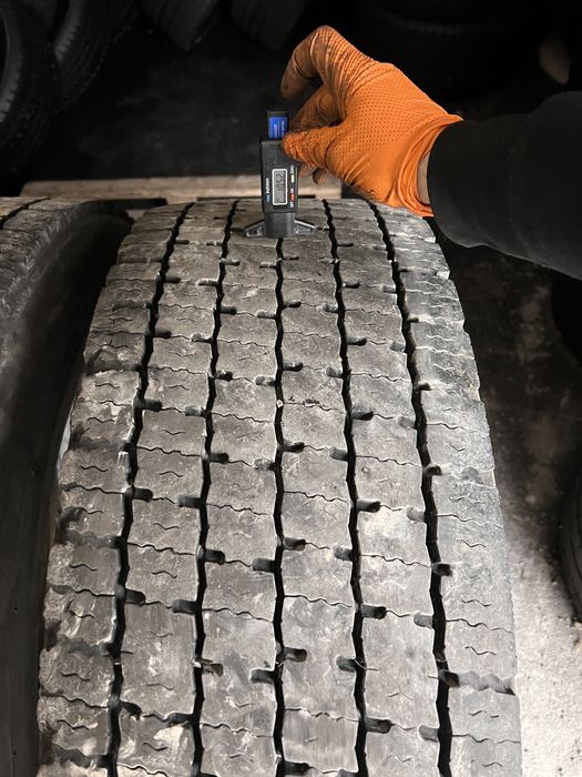 4 anvelope camion 315/60/22.5 , Michelin , 10.5-11.5 mm !