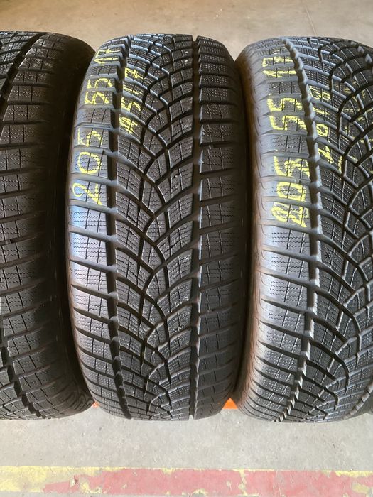 Anvelope iarna 205/55/17 Goodyear Ultra Grip Performance 205 55 17 R17