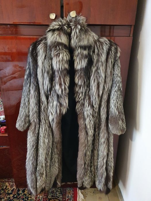 Vand blana Lolita Lempicka de femei