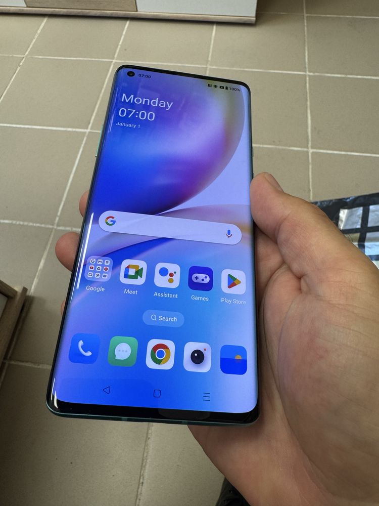 OnePlus 8 Pro 12+4/256gb - отличен