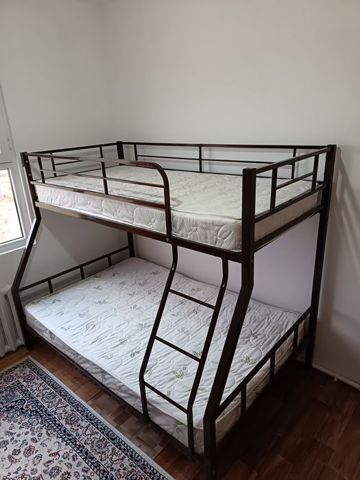 Кровать двухярусная