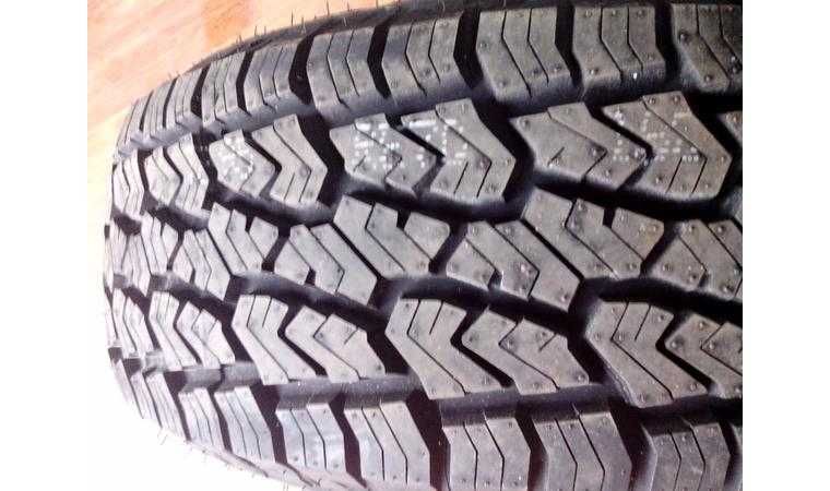 Vand anvelope noi all season,all terrain 235/65 R17 Sailun M+S si fulg