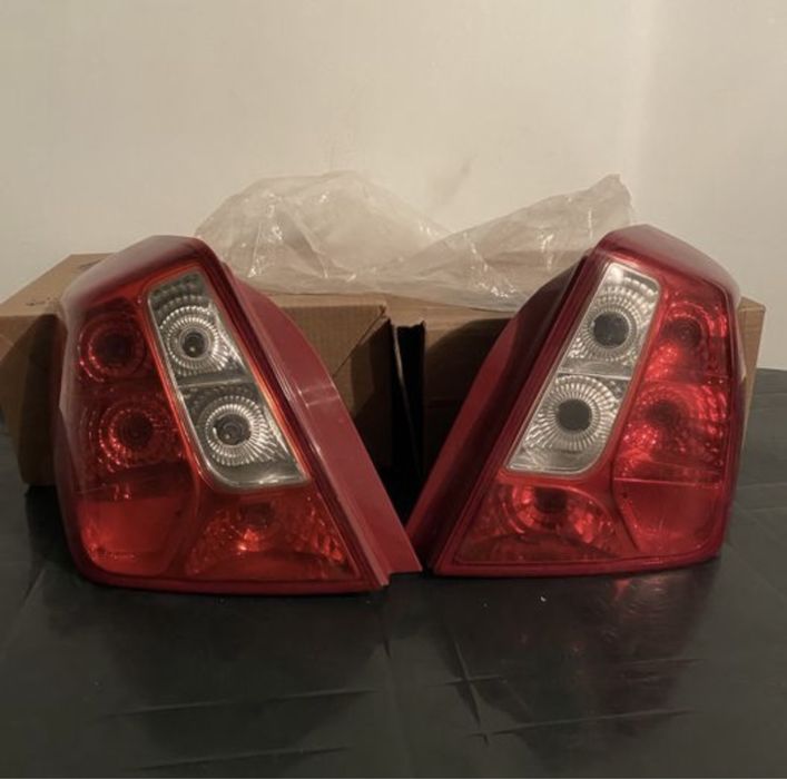 Lacetti orqa farasi sotiladi