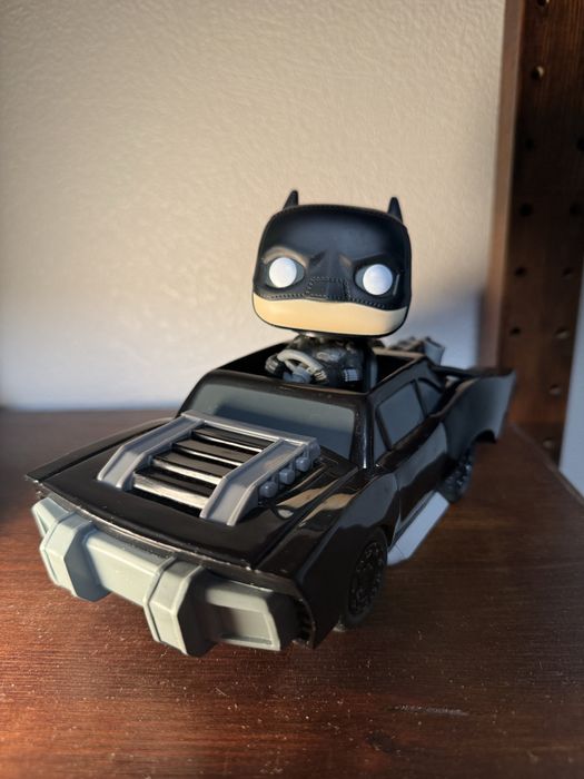 Фигурка Funko pop Batman Pattinson DC