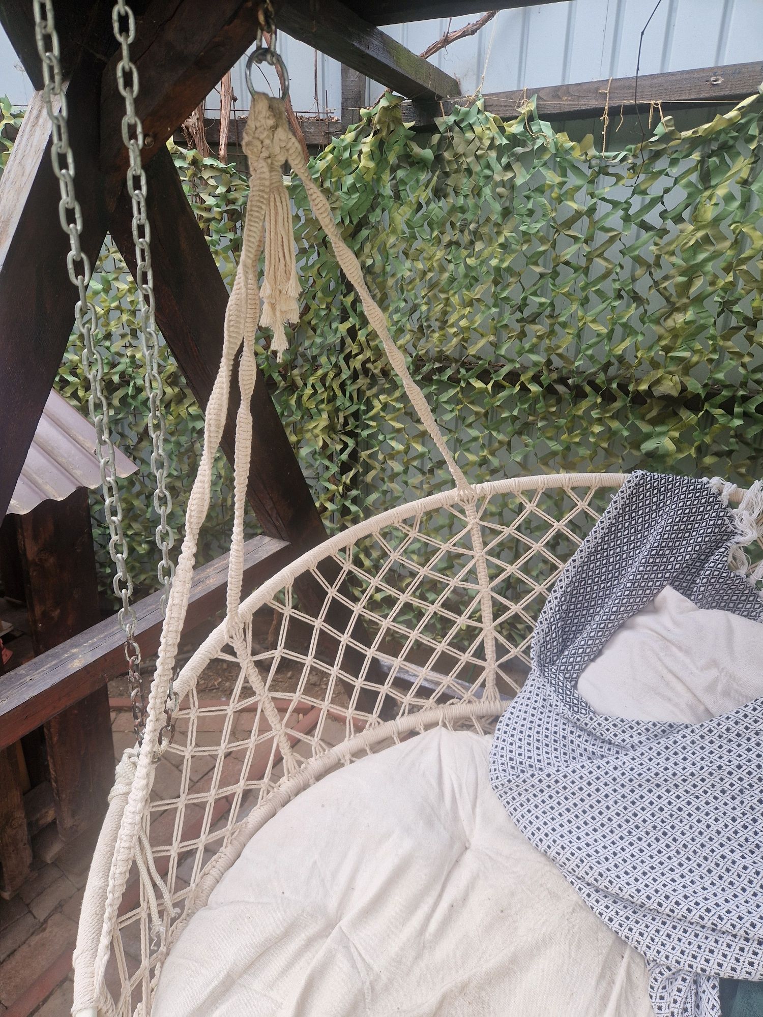 Leagan pat suspendat balansoar