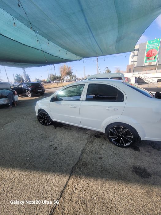 R 17 diskani ozi sotiladi