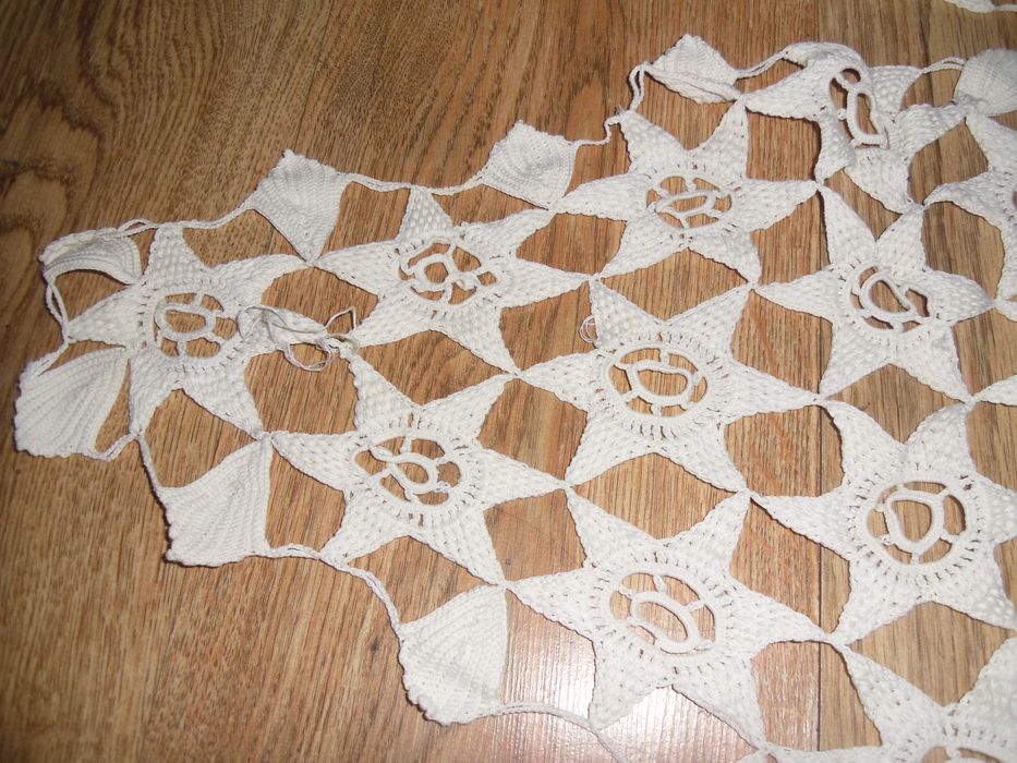 Set   dantele macrame ,lucrate manual