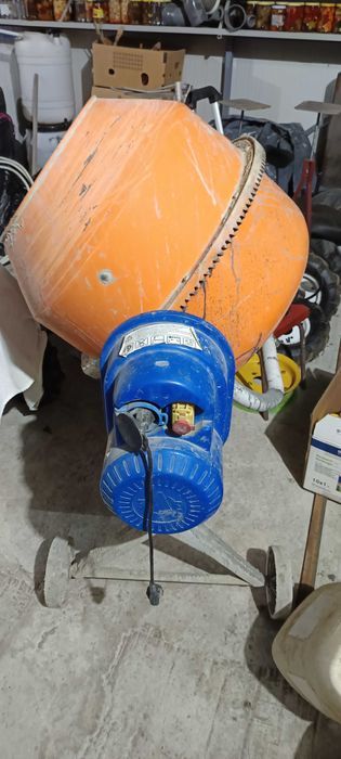 Бетонобъркачка Дензел 180 литра