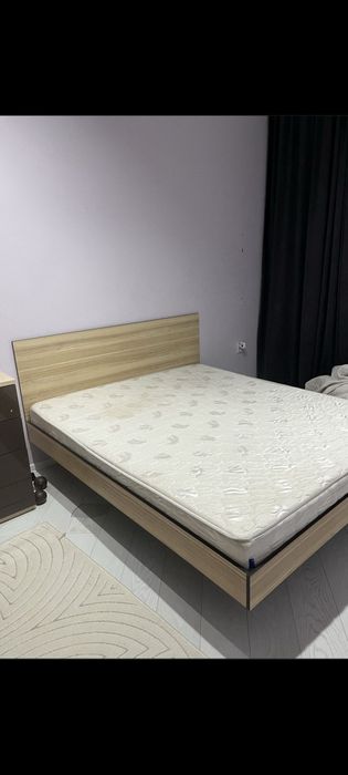 Продам кровать в хорошем состоянии. Размер — 2.0 × 1.6 м. Металлически