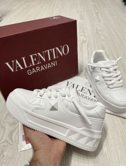 Adidasi Valentino Garavani One Stud XL FULL WHITE