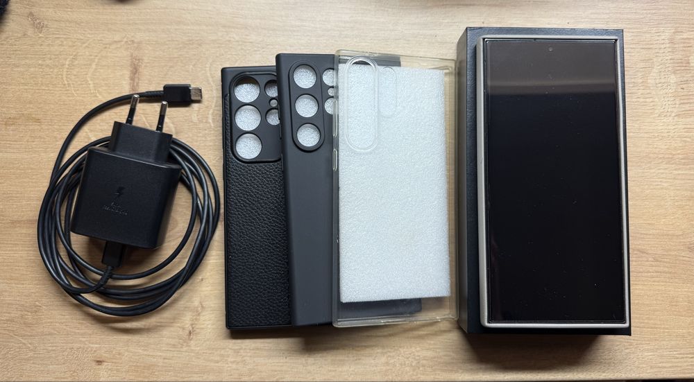 Samsung S24 Ultra 256gb гаранция