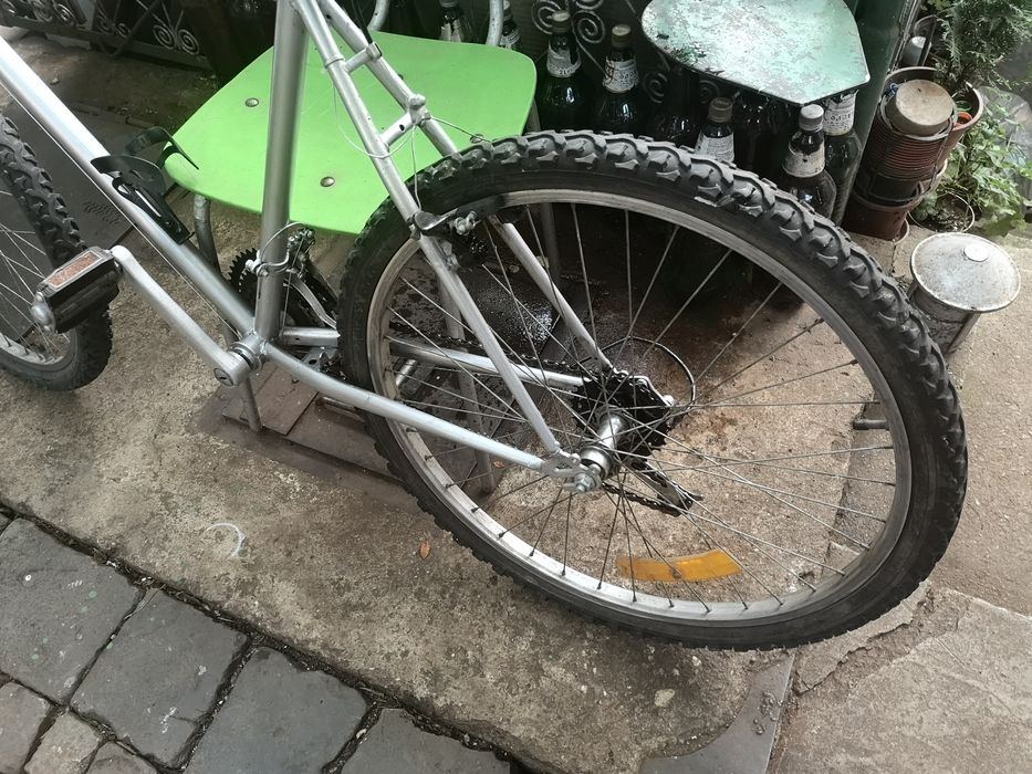 Bicicleta semicursieră