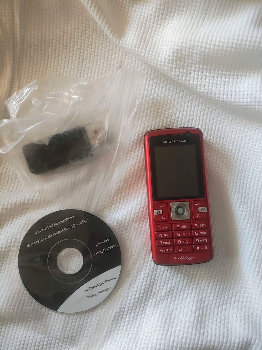 Sony Ericsson k610 Cybershot Red + cd+ stick ( decodate)