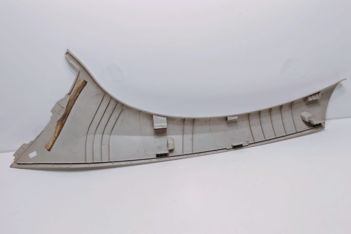 Ornament stalp dreapta 8200419433 Renault Kangoo a 2-a generatie (fac