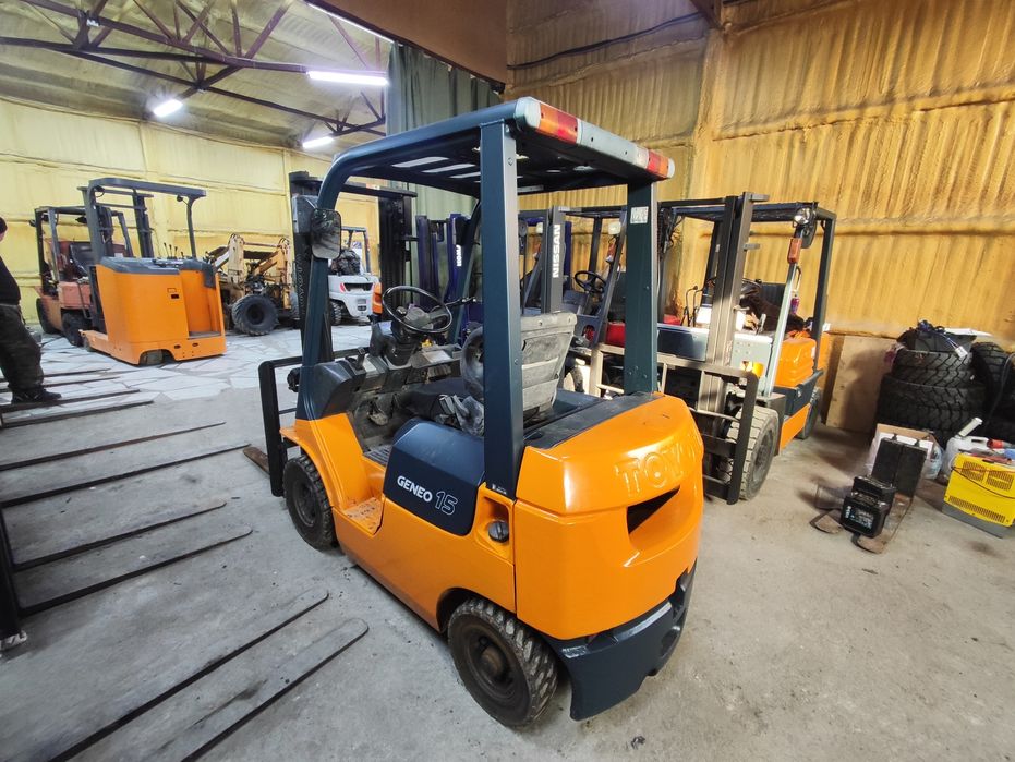 Продам вилочный погрузчик. Кара