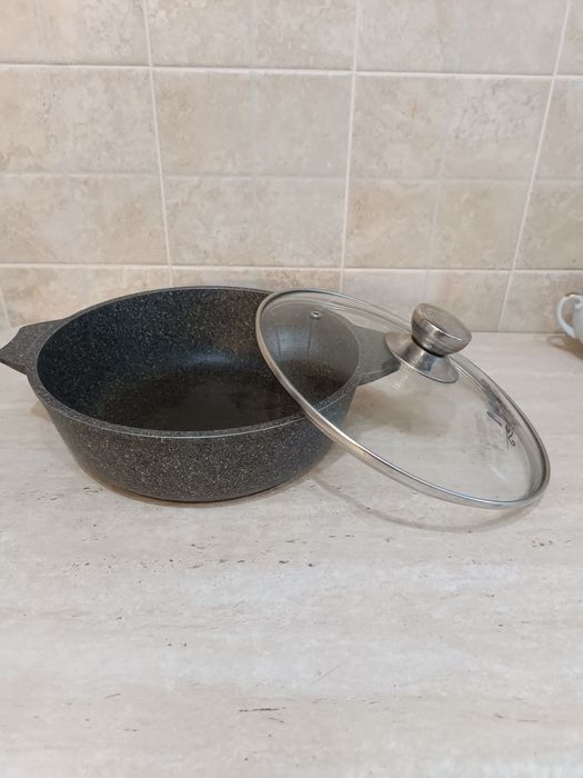 Продам жаровня марки мечта 26 см