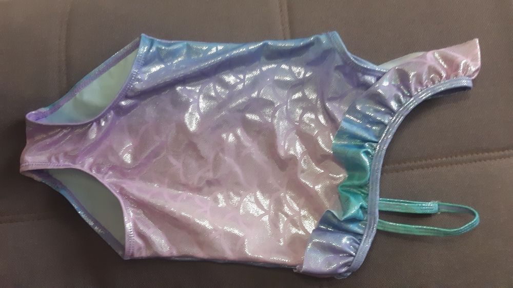 Продам детский купальник