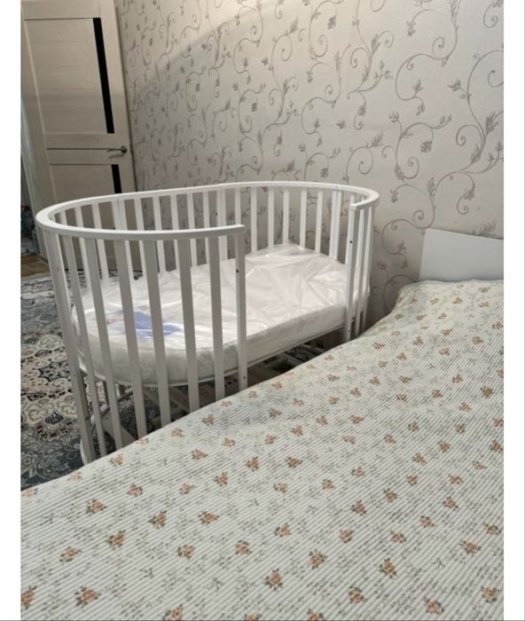 Кроватка для новорожденных